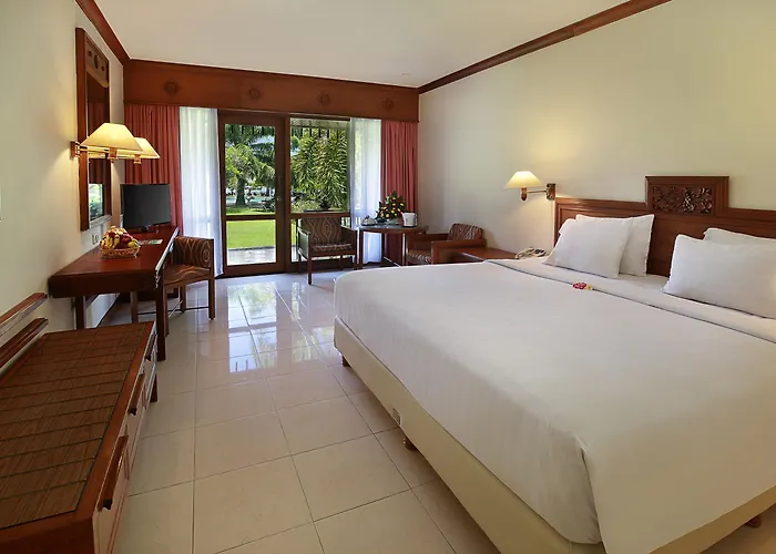 The Meru 5* Sanur