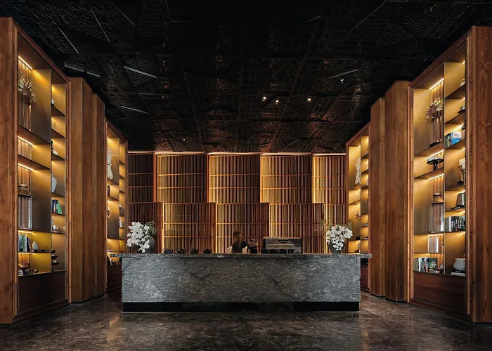 Hotel The Meru 5*