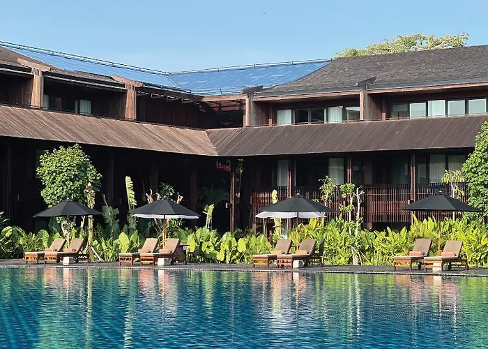 The Meru 5* Sanur