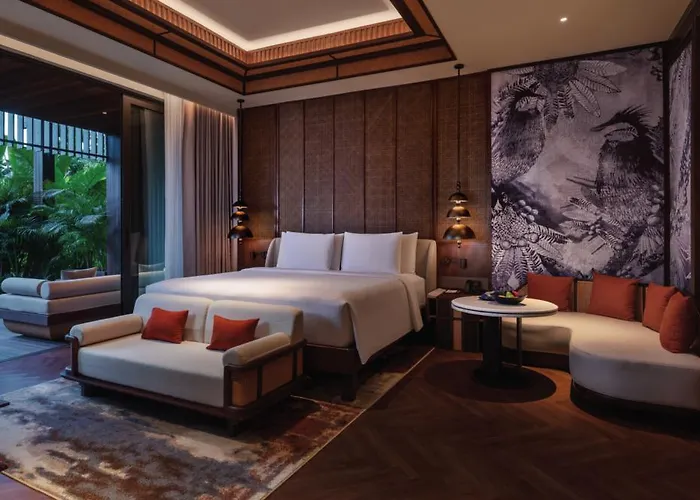 The Meru 5* Sanur