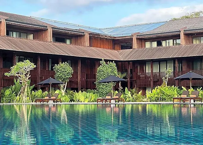 The Meru 5* Sanur